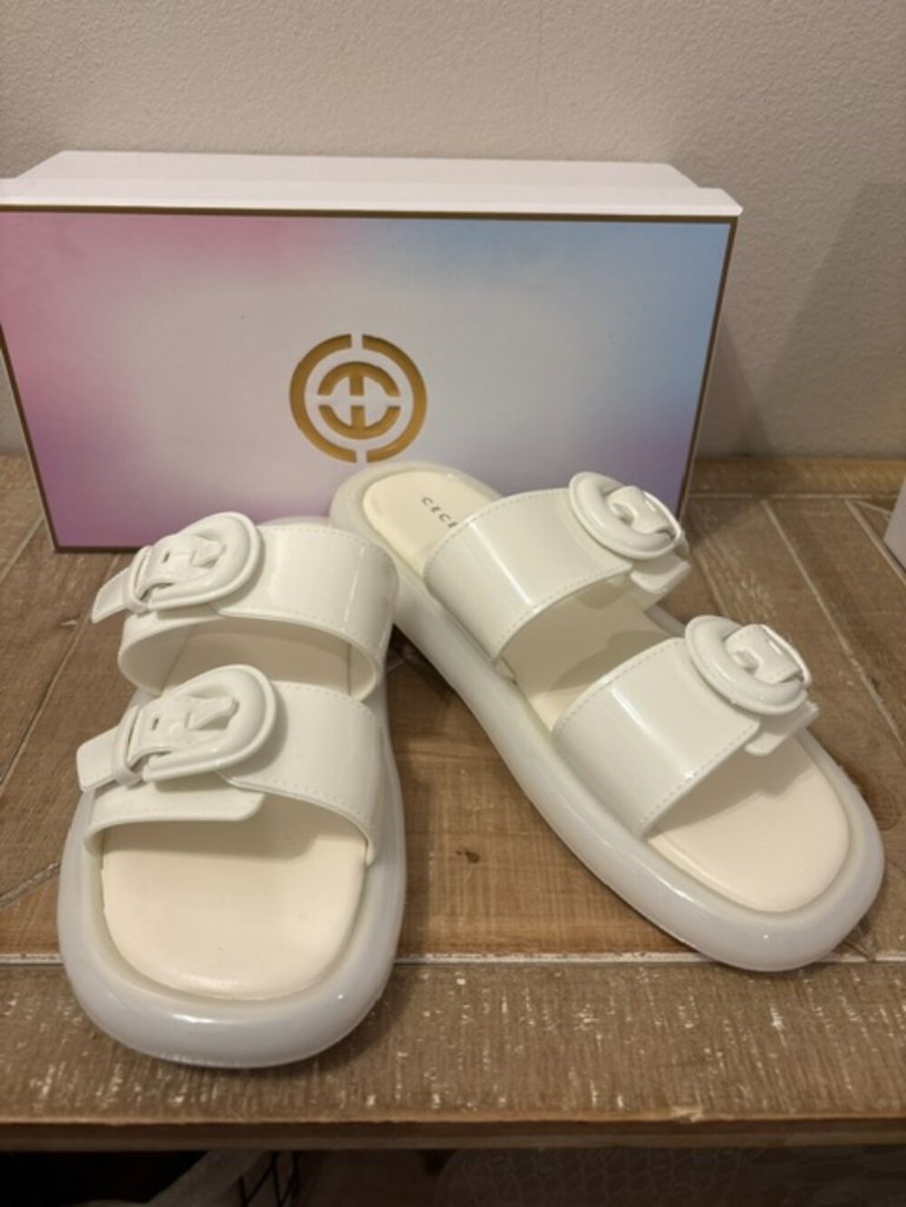 NEW Cecelia New York Jump Buckle Platform Sandals Alabaster Sizes 8 9 10